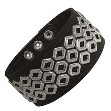 Wide Armband With Metal Studs