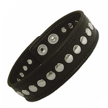 Soft Leather Armband With Shiny Rivets