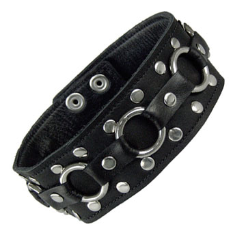 Wide Armband With O Rings & Metal Rivets